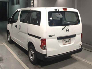 NISSAN NV200 2020