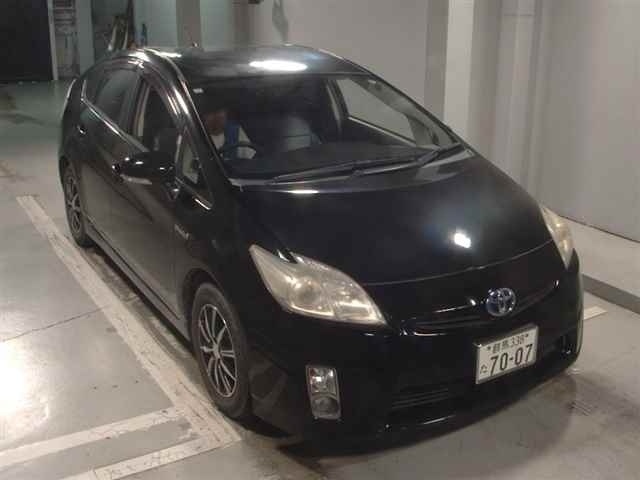 TOYOTA PRIUS 2011