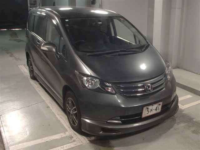HONDA FREED 2008