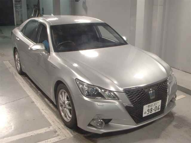 TOYOTA CROWN 2013