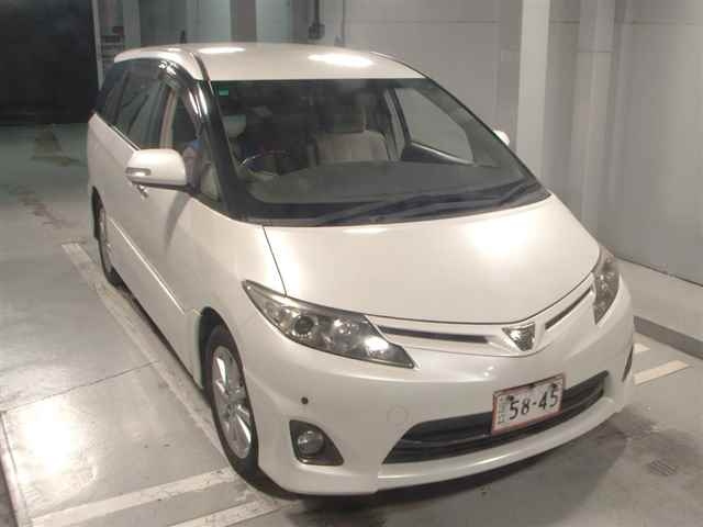 TOYOTA ESTIMA 2010