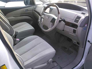 TOYOTA ESTIMA 2010