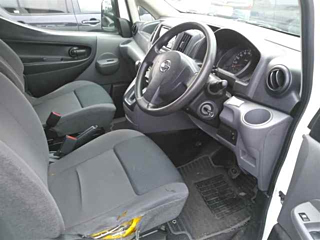 NISSAN NV200 2013