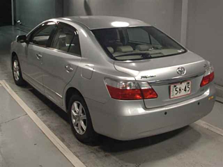 TOYOTA PREMIO 2010
