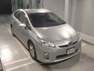 TOYOTA PRIUS 2011