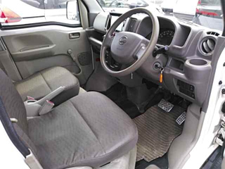 NISSAN CLIPPER VAN 2018