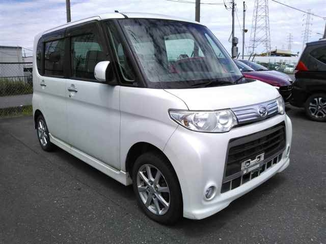 DAIHATSU TANTO 2010