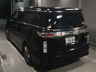 NISSAN ELGRAND 2013