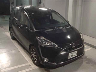 TOYOTA SIENTA 2017