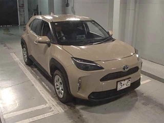 Заказать TOYOTA YARIS CROSS