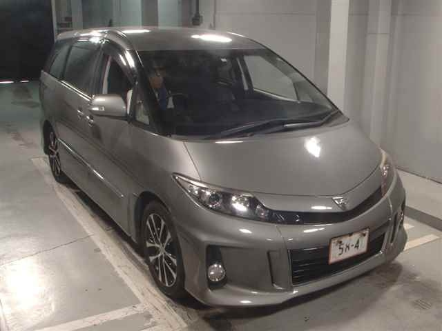 TOYOTA ESTIMA 2014