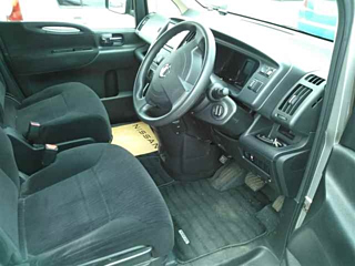 NISSAN SERENA 2009