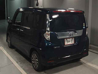 TOYOTA TANK 2018