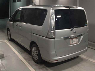NISSAN SERENA 2012
