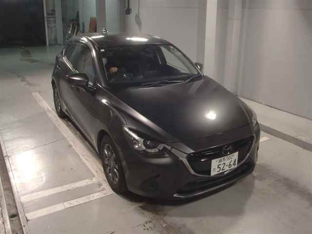 MAZDA DEMIO 2017