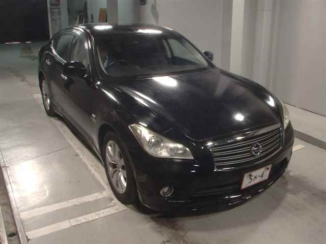 NISSAN FUGA 2011