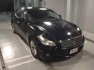 NISSAN FUGA 2011