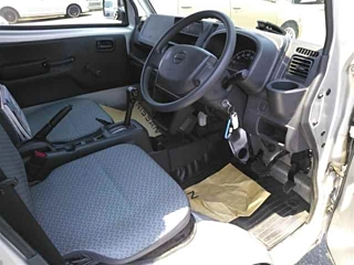 NISSAN CLIPPER TRUCK 2023
