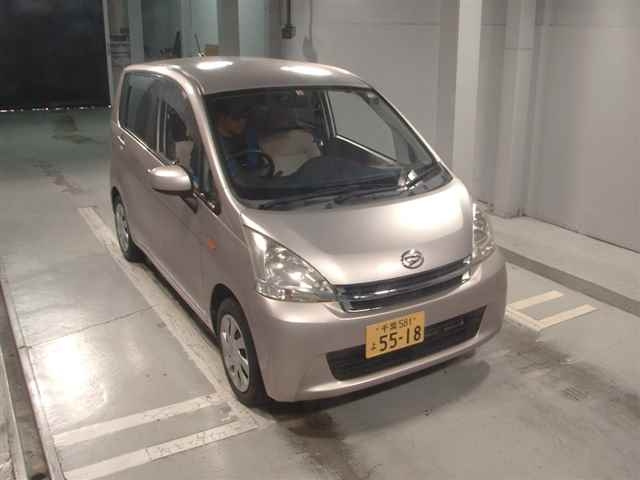 DAIHATSU MOVE 2012