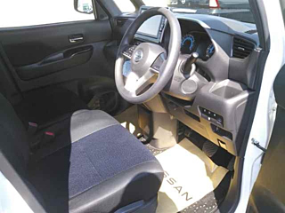 NISSAN ROOX 2021