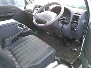 MAZDA BONGO 2019