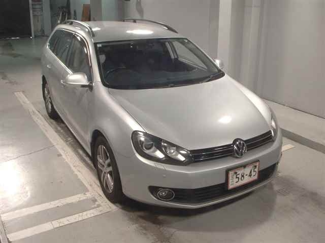 VOLKSWAGEN GOLF 2011