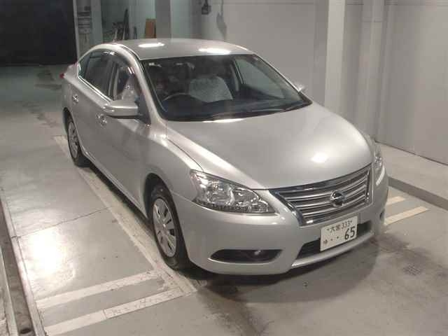 NISSAN SYLPHY 2019