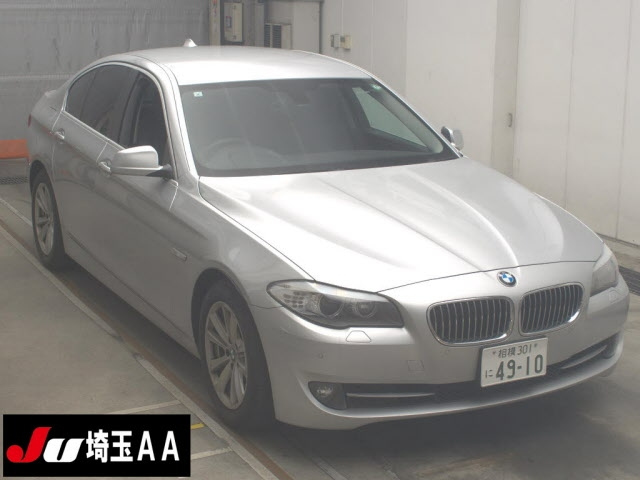 BMW 5 SERIES 2013