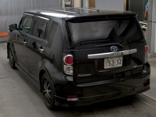 TOYOTA COROLLA RUMION 2012