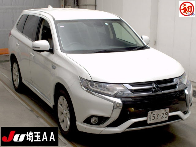 MITSUBISHI OUTLANDER PHEV 2016