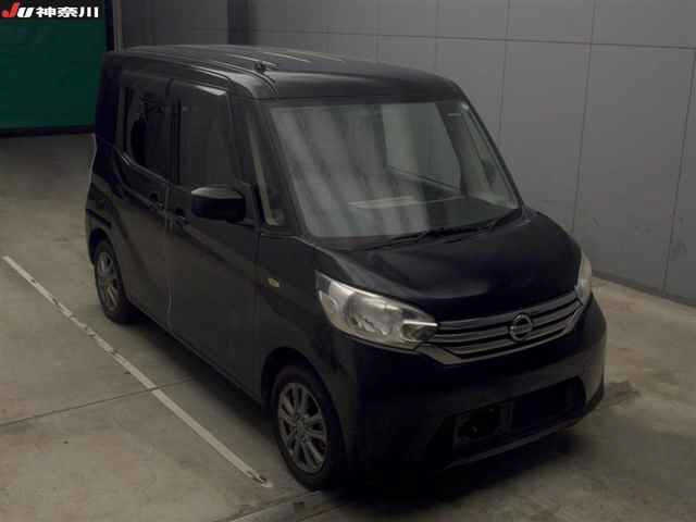 NISSAN DAYZ ROOX 2015