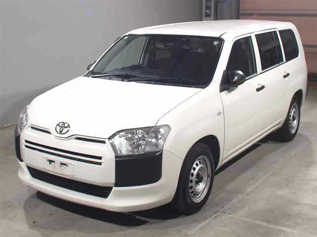 TOYOTA PROBOX 2022