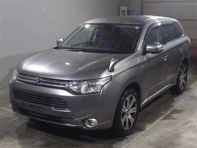MITSUBISHI OUTLANDER PHEV 2013