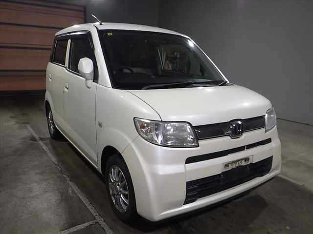 HONDA ZEST 2009