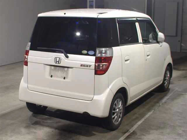 HONDA ZEST 2009