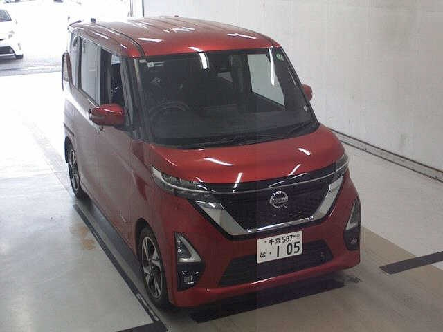 NISSAN ROOX 2021