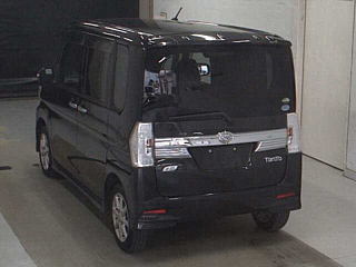 DAIHATSU TANTO 2015
