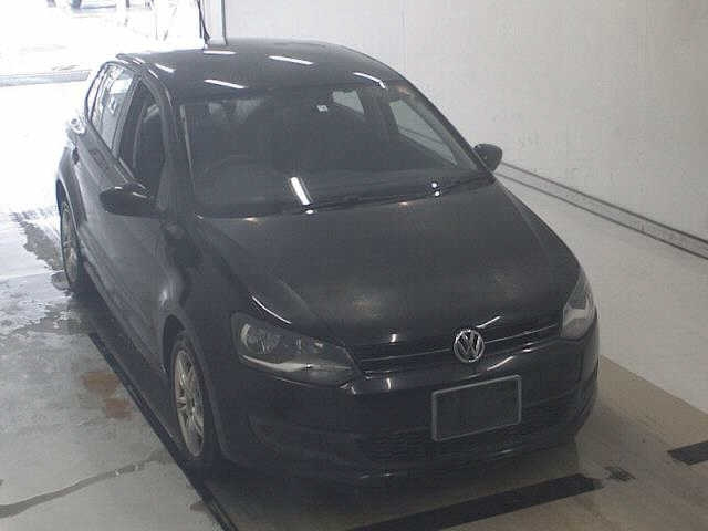 VOLKSWAGEN POLO 2012