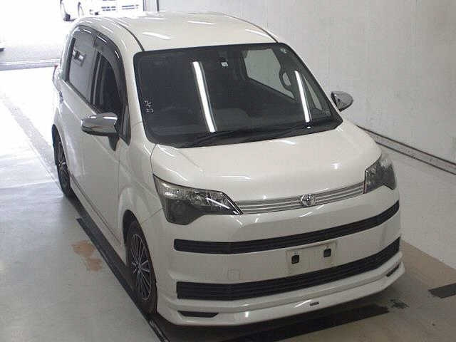 TOYOTA SPADE 2014