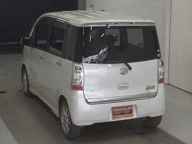 DAIHATSU TANTO EXE 2013