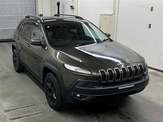 CHRYSLER JEEP CHEROKEE