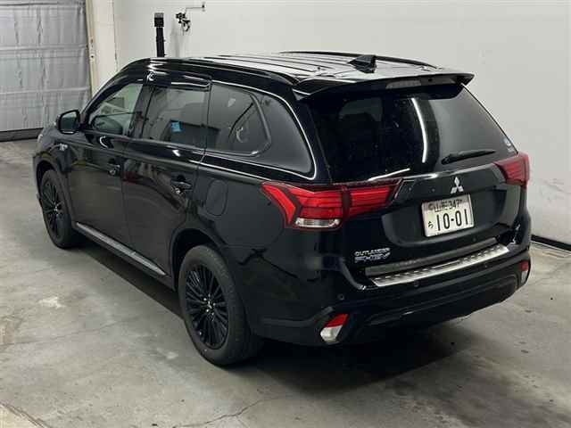 MITSUBISHI OUTLANDER PHEV 2021