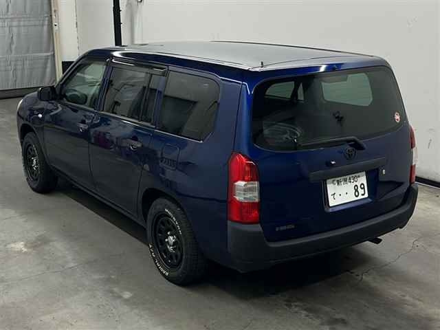 TOYOTA SUCCEED 2017