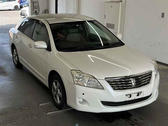 TOYOTA PREMIO 2010