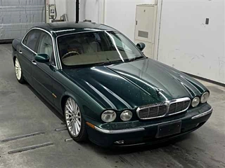 Заказать JAGUAR XJ SERIES