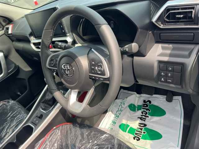 TOYOTA RAIZE 2025