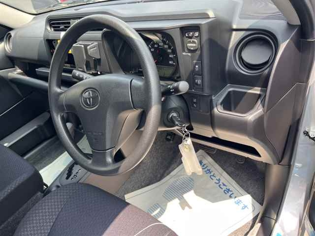 TOYOTA PROBOX 2024