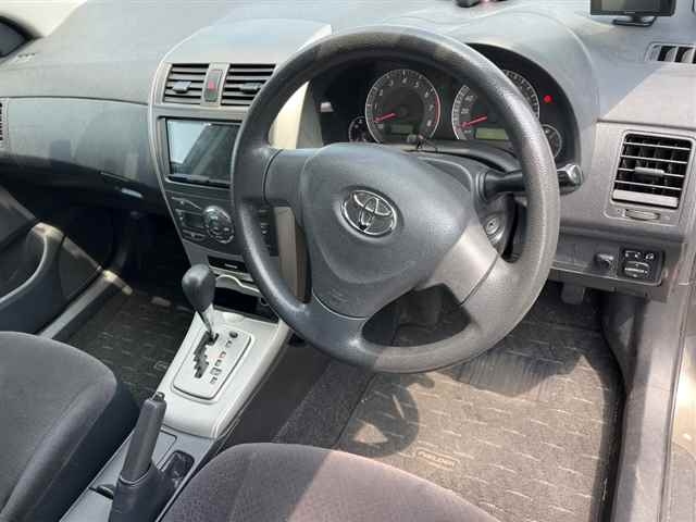 TOYOTA COROLLA FIELDER 2010