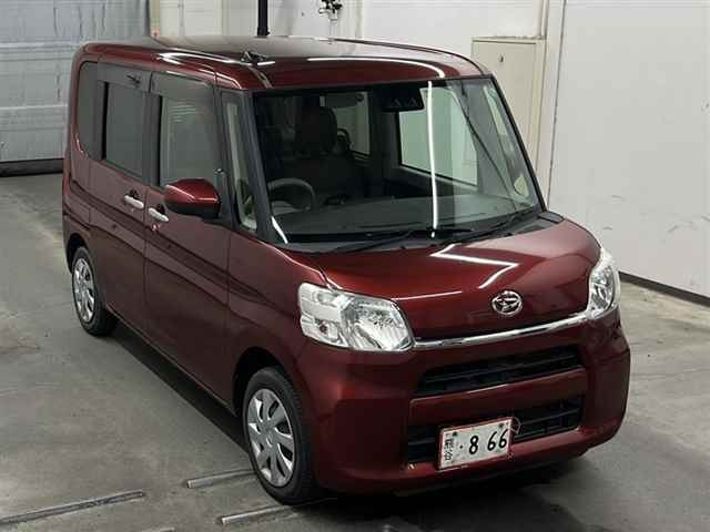 DAIHATSU TANTO 2018
