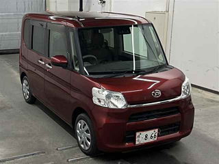 DAIHATSU TANTO 2018